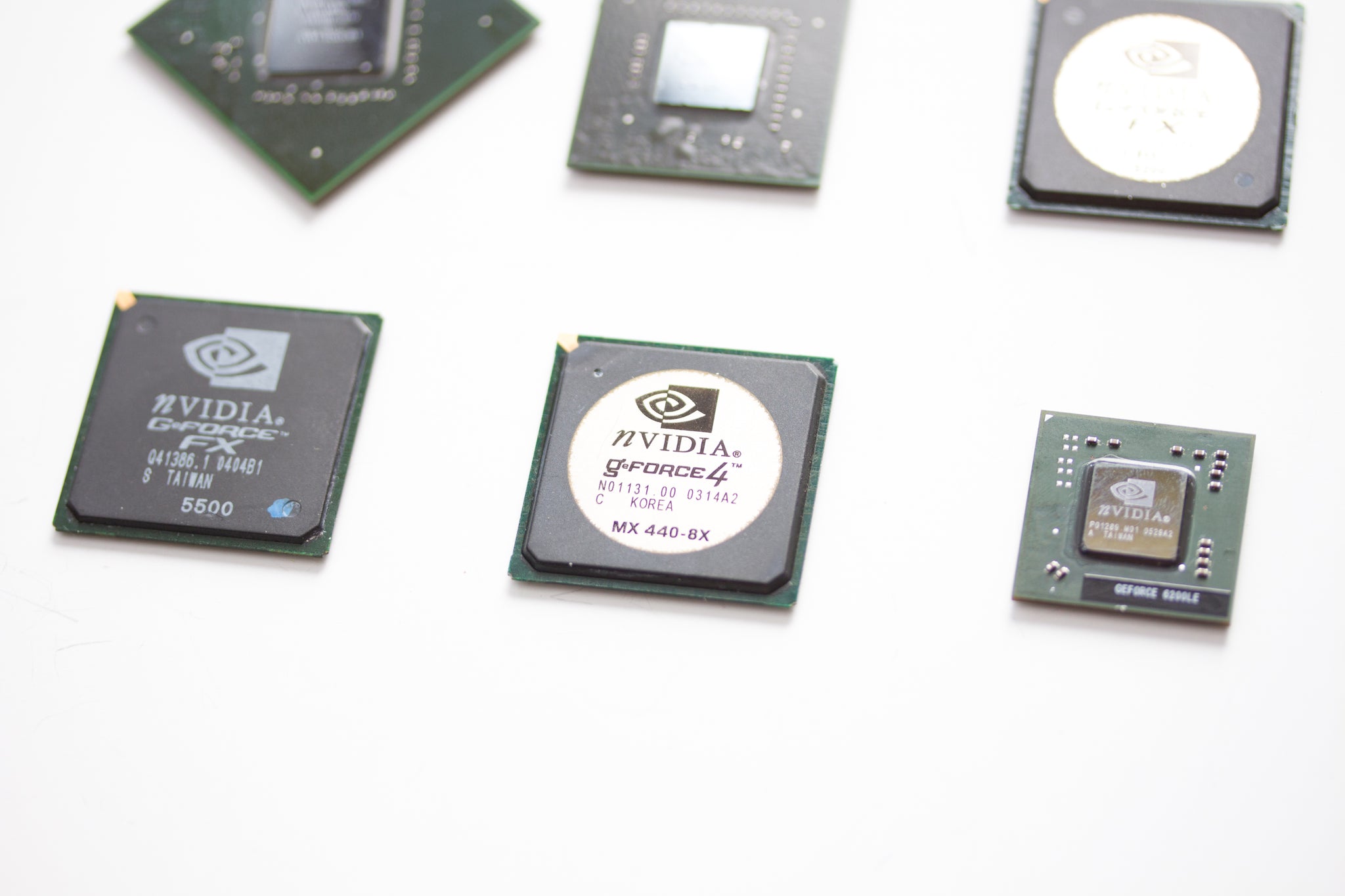Fridge magnet made with old Chipset, nVidia, graphics processor, GPU