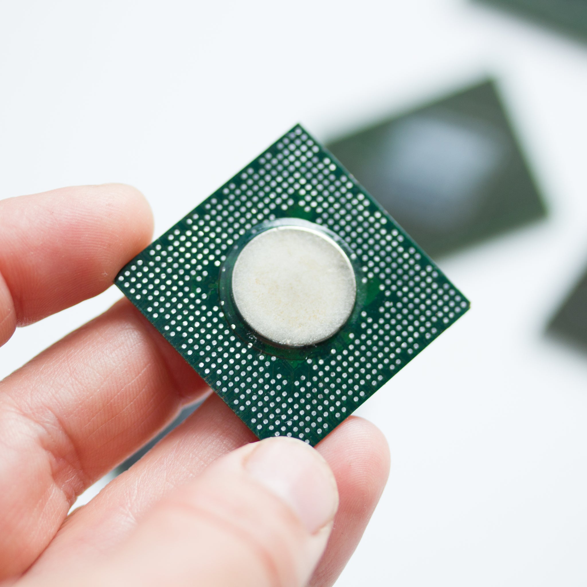 Fridge magnet made with old Chipset, nVidia, graphics processor, GPU