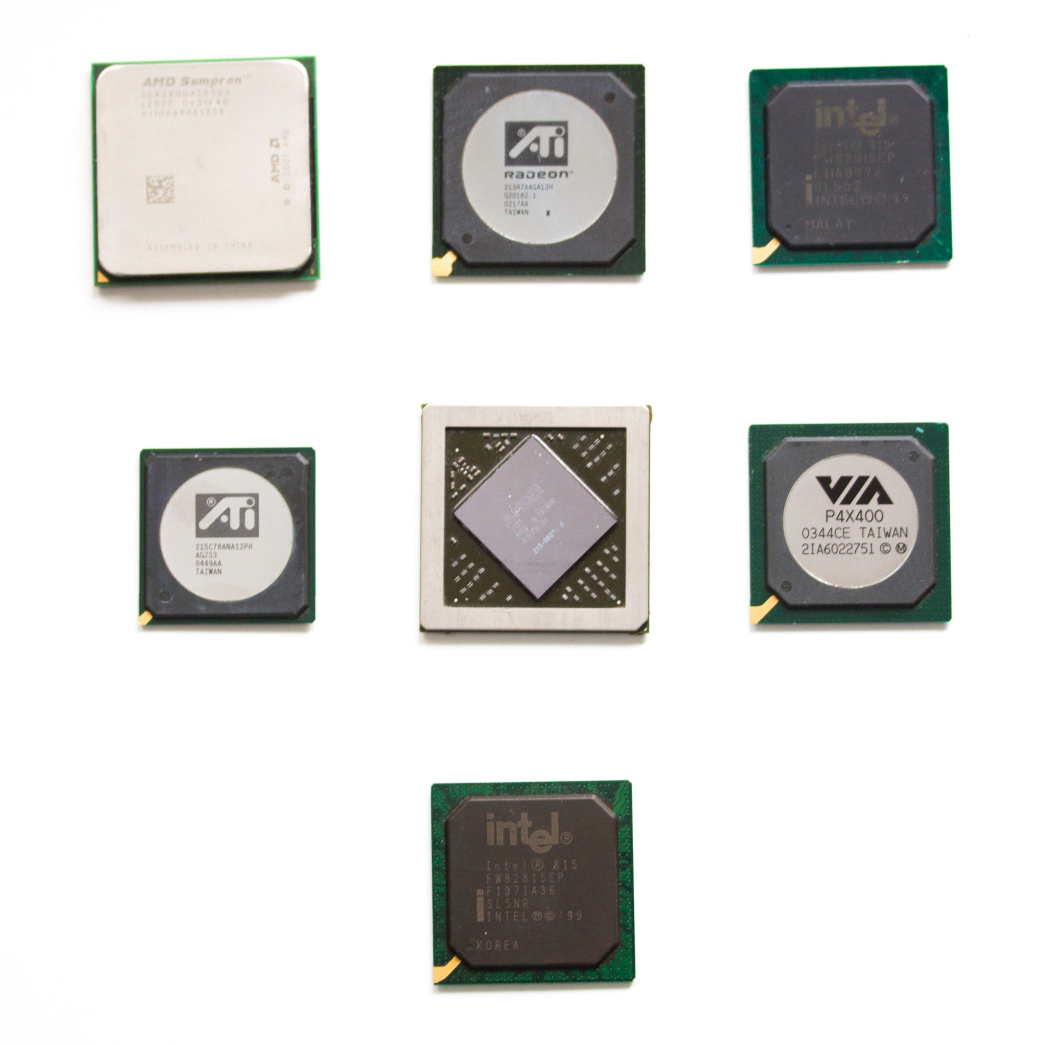 Fridge magnet made with old Chipset, CPU, graphics processor, GPU