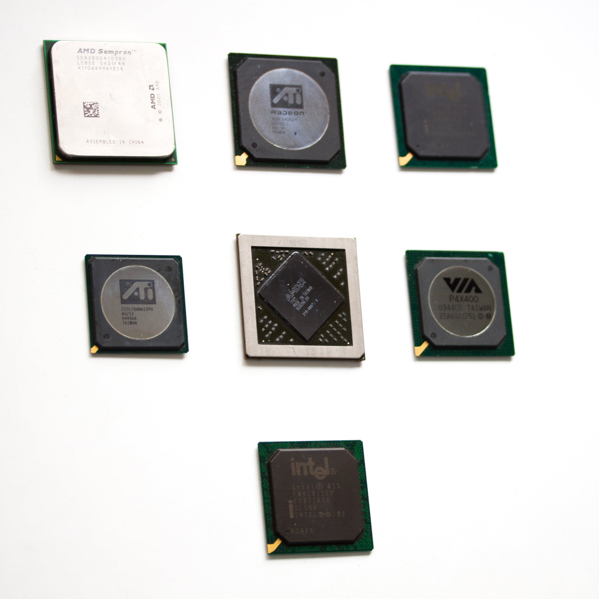Fridge magnet made with old Chipset, CPU, graphics processor, GPU