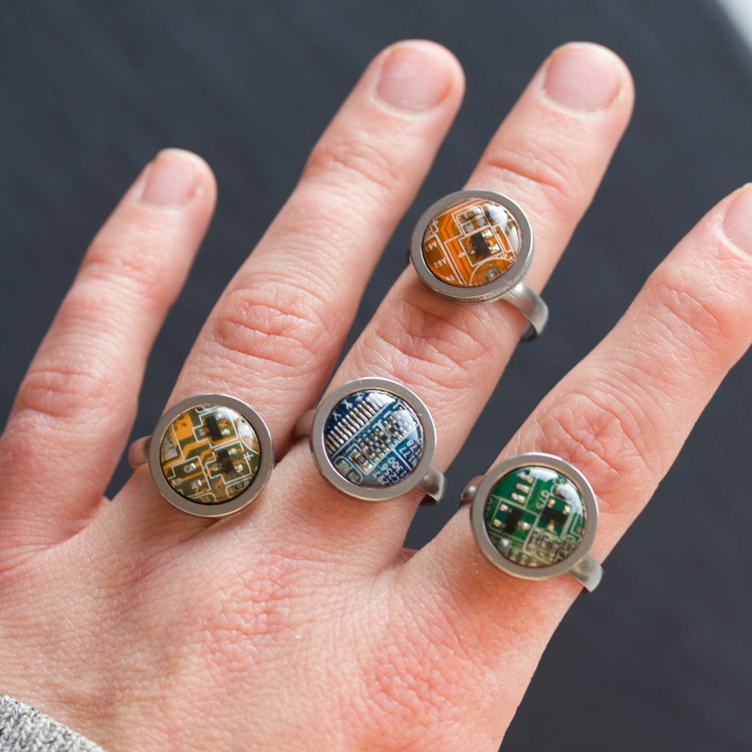 Geeky ring with circuit board piece, 12 mm